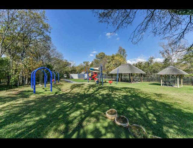 2 BEDROOM SECTIONAL TITLE RENTED IN JUKSKEI PARK